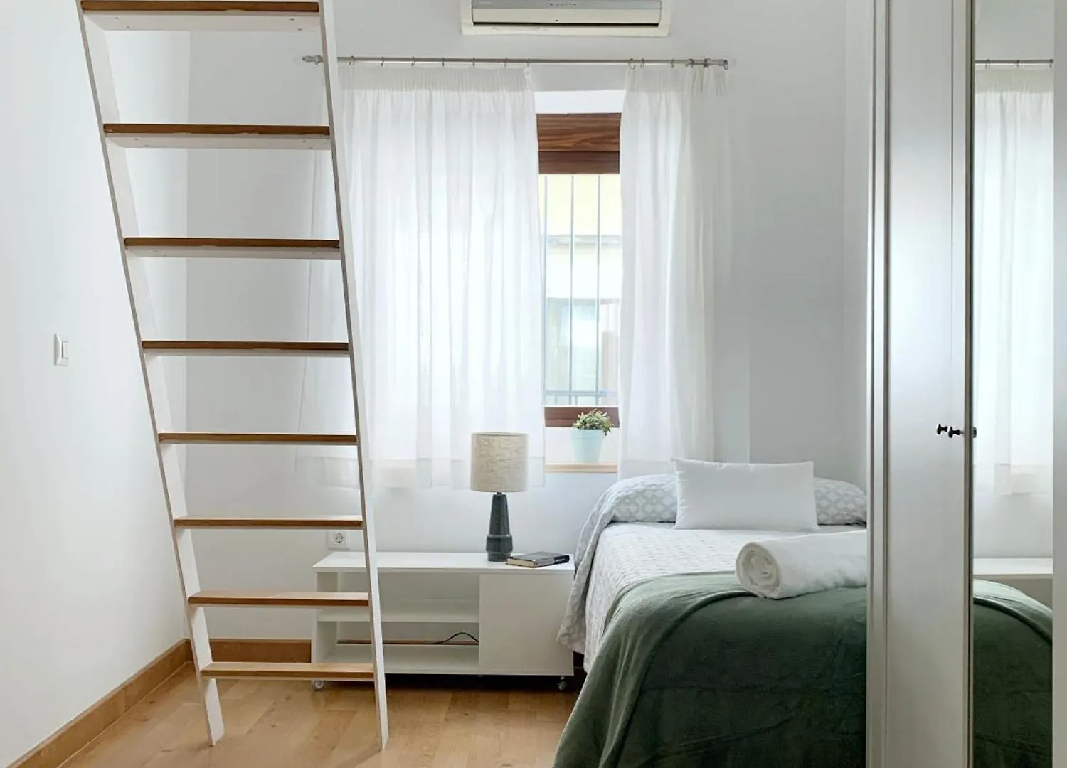 Atico Catedral Apartment Jaen